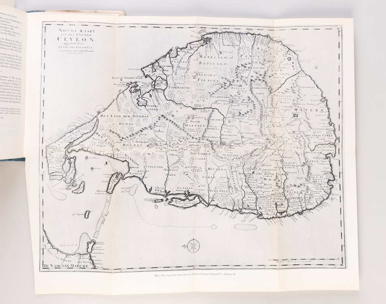 François Valentijn's Description of Ceylon.