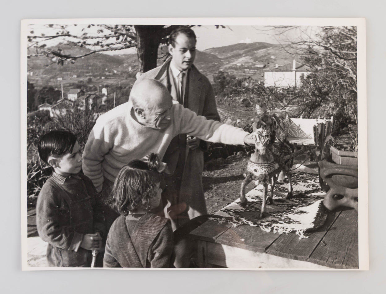 [Photographic Archive]