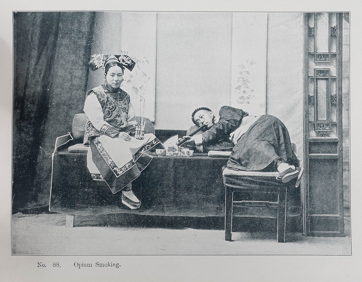 Peking - Beijing mingsheng [Famous scenes in Peking].