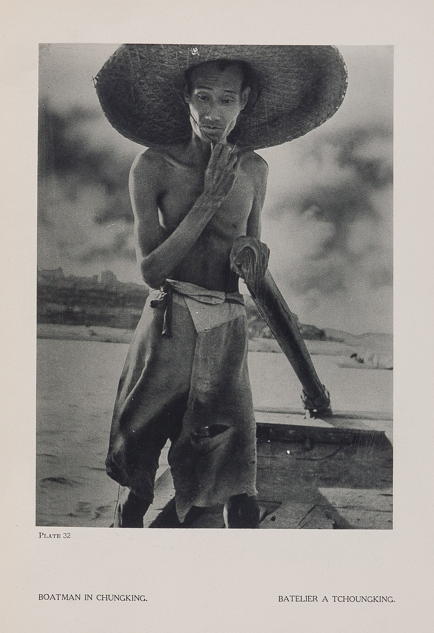 The Yangtze Gorges in Pictures and Prose. A souvenir of the Yangtze Gorges...
