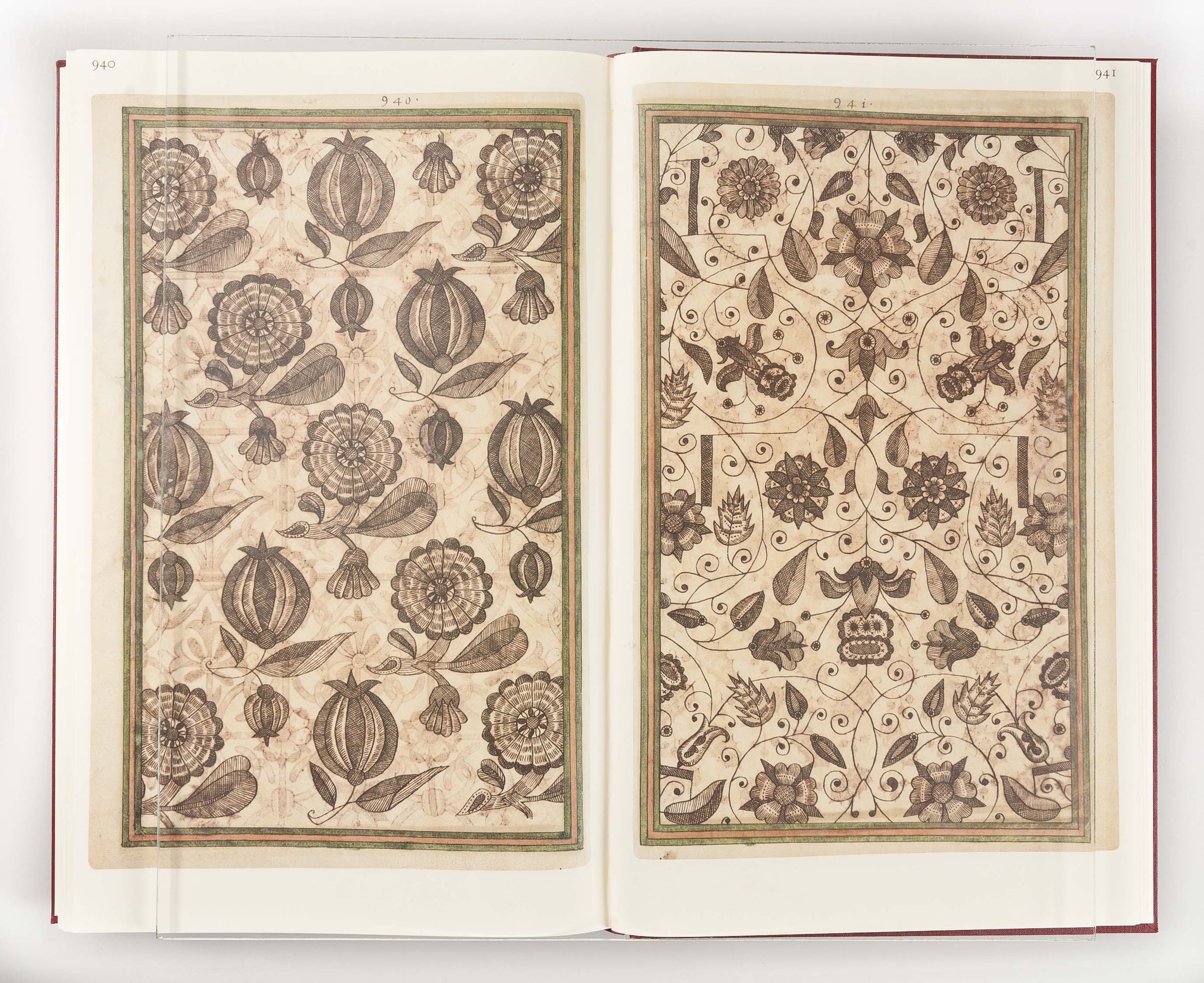 The Great Book of Thomas Trevilian. A Facsimile from the manuscript in the Wormsley Library. With a study by Nicolas Barker. For presentation to the members of the Roxburghe Club, 2000. 2 Volumes.