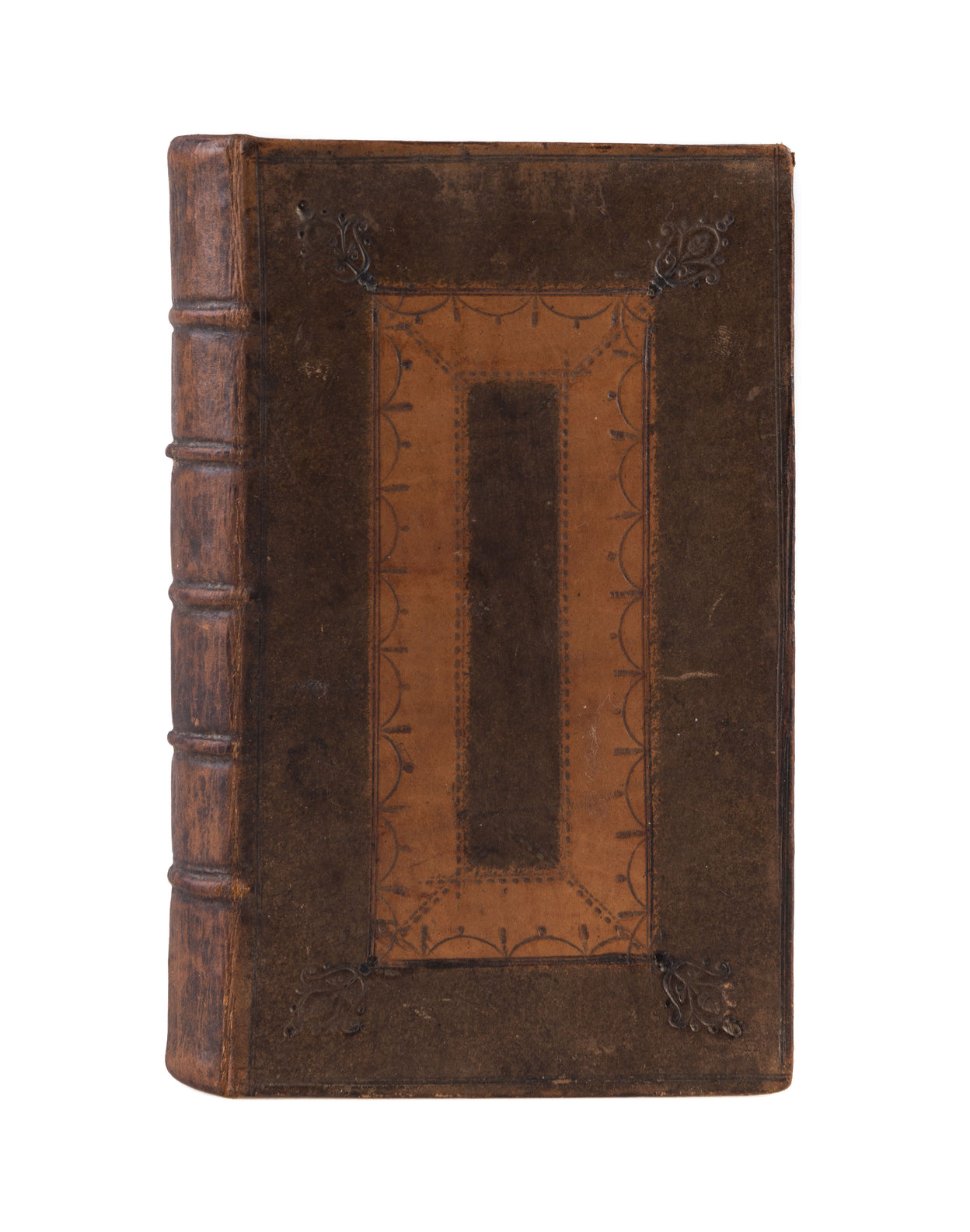 A new voyage to the East-indies. Viz. I. To Suratte, and the Coast of Arabia, containing a compleat description of the Maldivy-Islands, their Product, Trade, &c. II. The Religion, Manners and Customs of the Inhabitants, never before related by any English