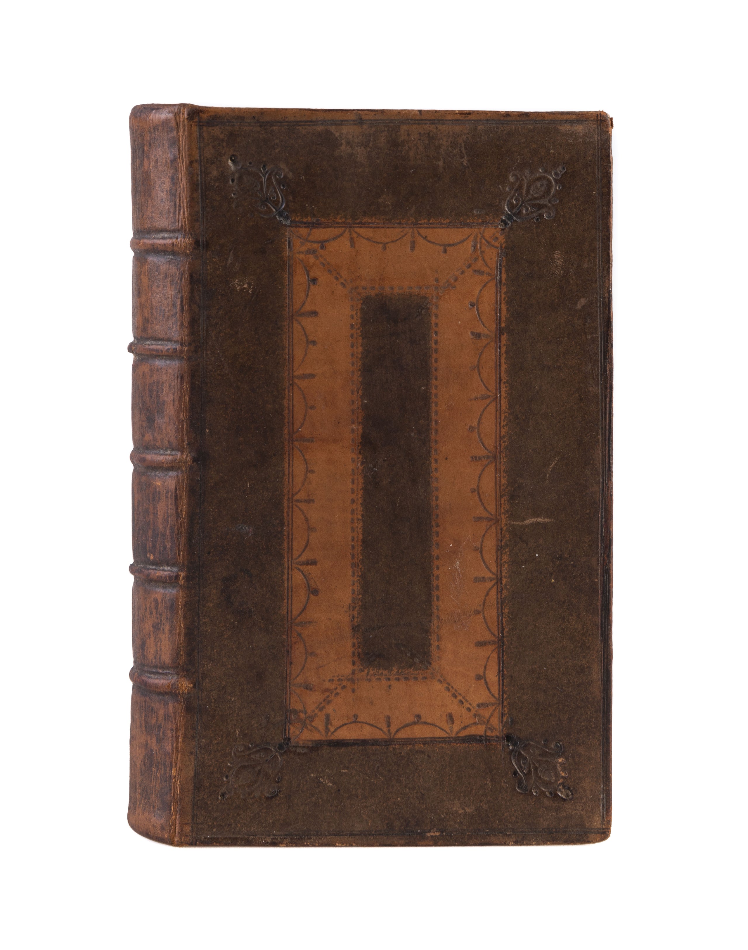 A new voyage to the East-indies. Viz. I. To Suratte, and the Coast of Arabia, containing a compleat description of the Maldivy-Islands, their Product, Trade, &c. II. The Religion, Manners and Customs of the Inhabitants, never before related by any English