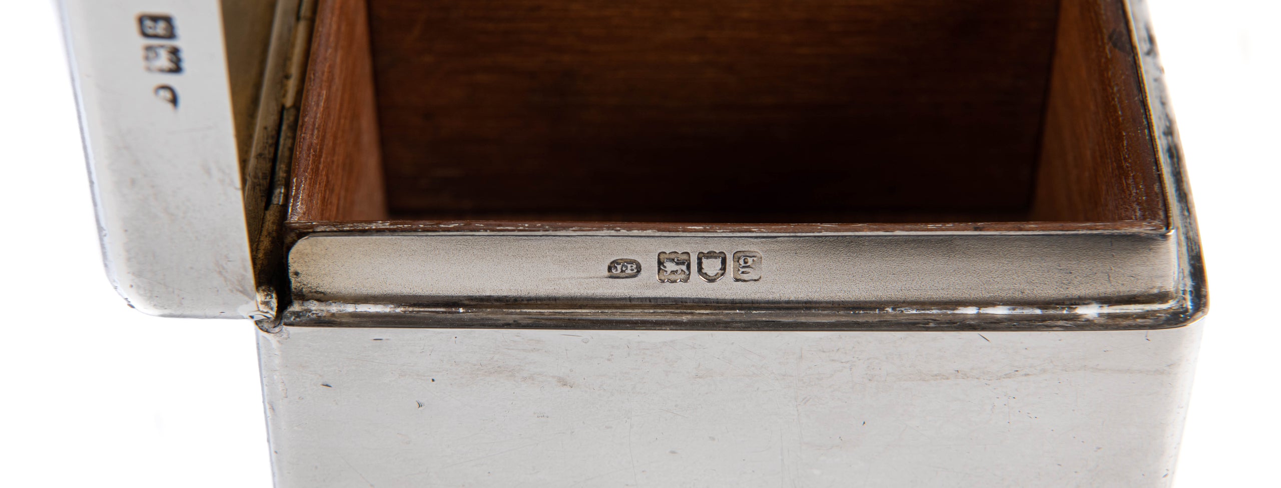 Silver table cigarette box with engraved inscription from Robert Falcon Scott to Albert Armitage.