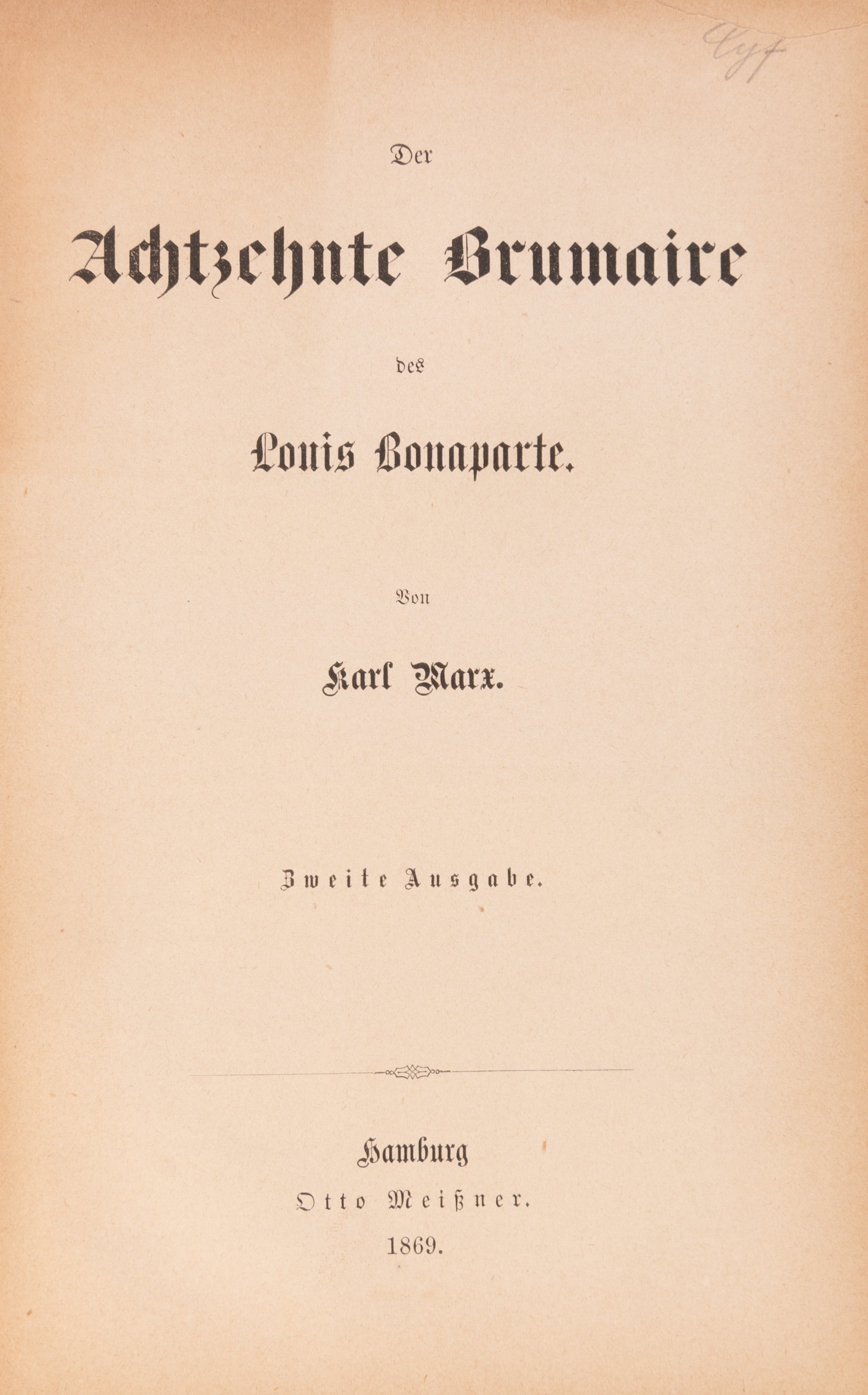 A fine sammelband including three important works written in whole or in part by Karl Marx: Die Internationale Arbeiterassociation. Ihre Gründung, Organisation, politisch-sociale Thätigleit under Ausbreitung (1868); Ein Complot gegen die Internationale Ar