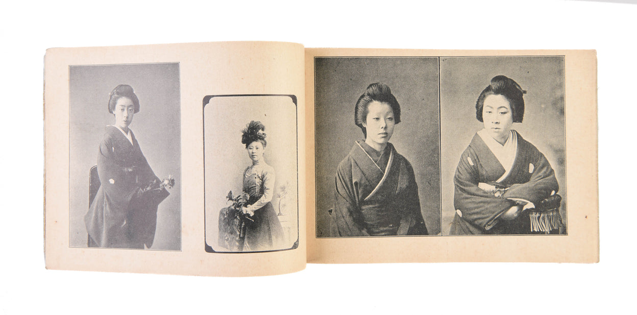 Hyaku bijin shashincho - The Century Album Beau[t]y Woman.