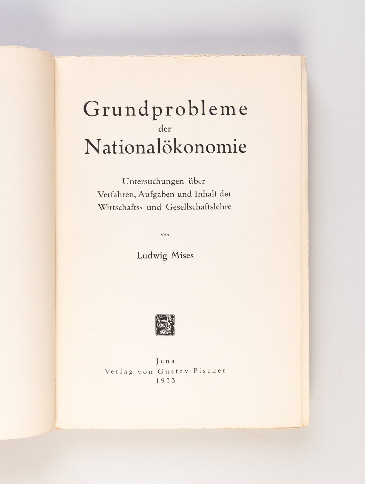 Grundprobleme der Nationalökonomie. Untersuchungen über Verfahren, Aufgaben und Inhalt der Wirtschafts- und Gesellschaftslehre.