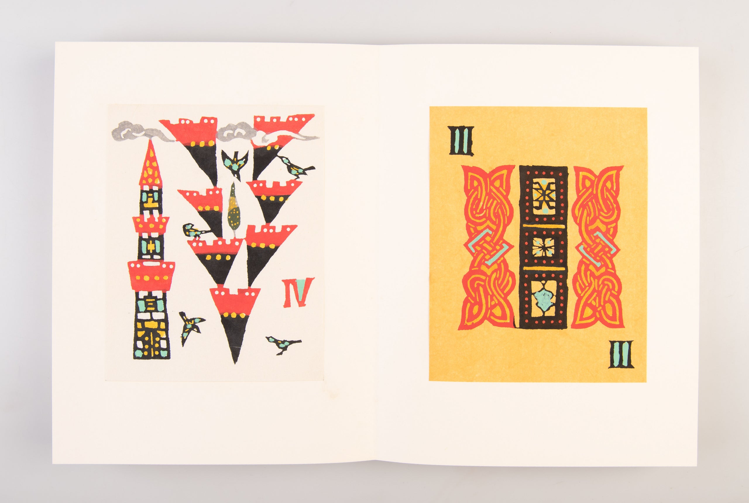 Katazome torumpu-e: Su [Stencil-dyed playing cards: Numbers]