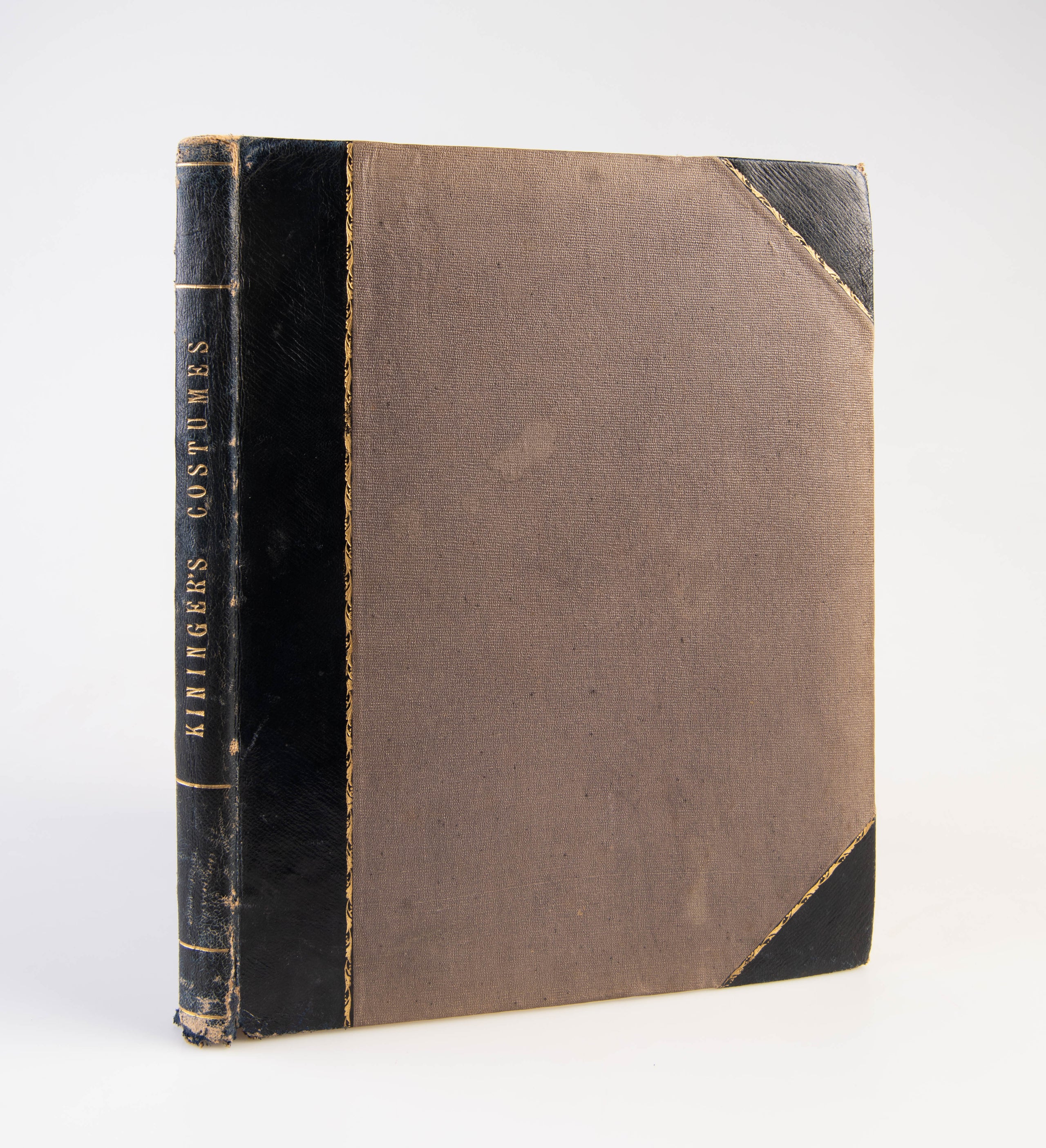 [Costumes des differentes nations composant les etats hereditaires de S.M. et R.].
