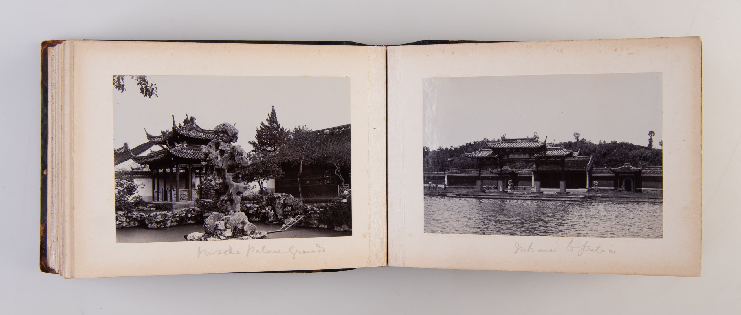 Xi hu quan jing [Complete Scenery of the West Lake].