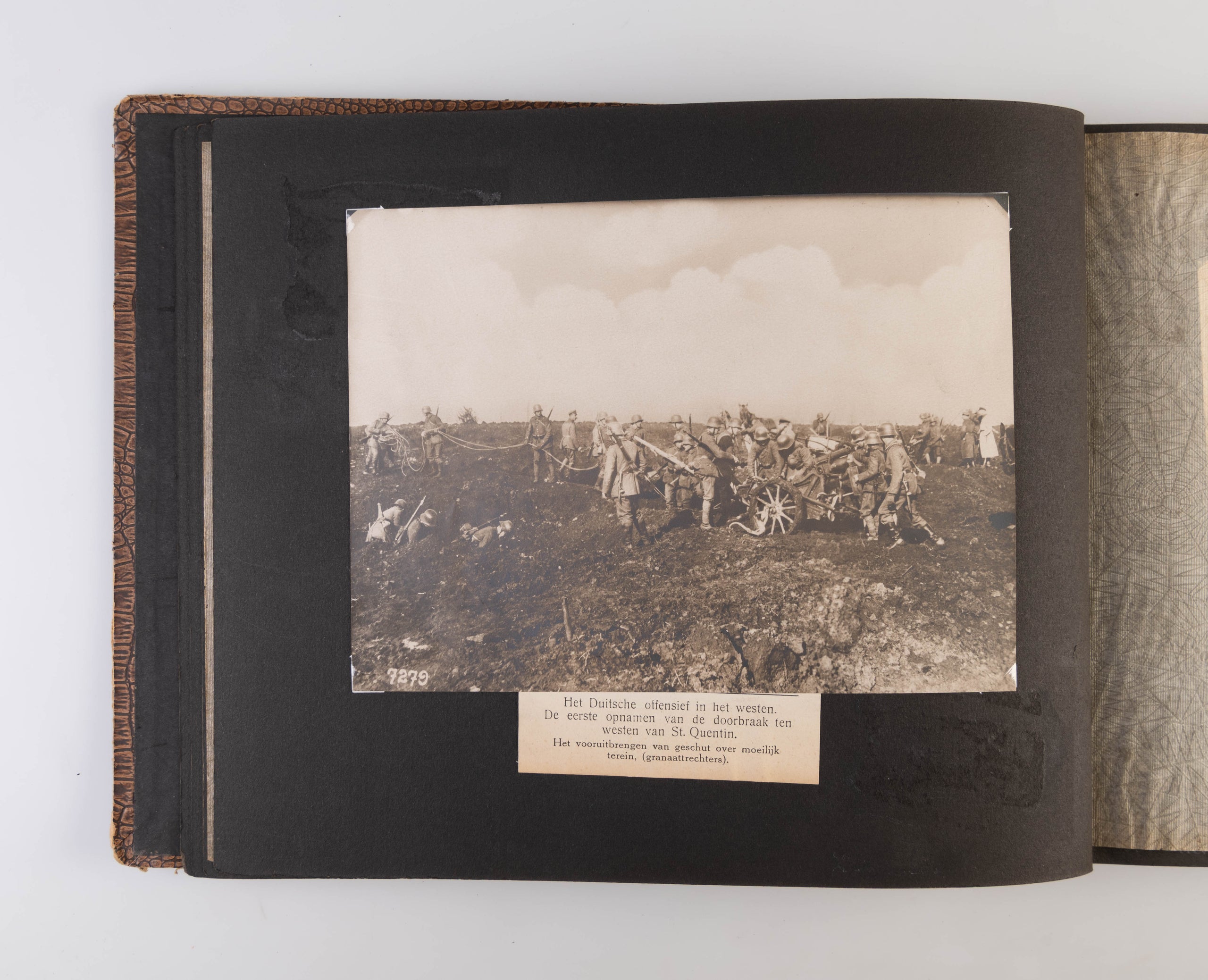 [Album of World War I photographs.]