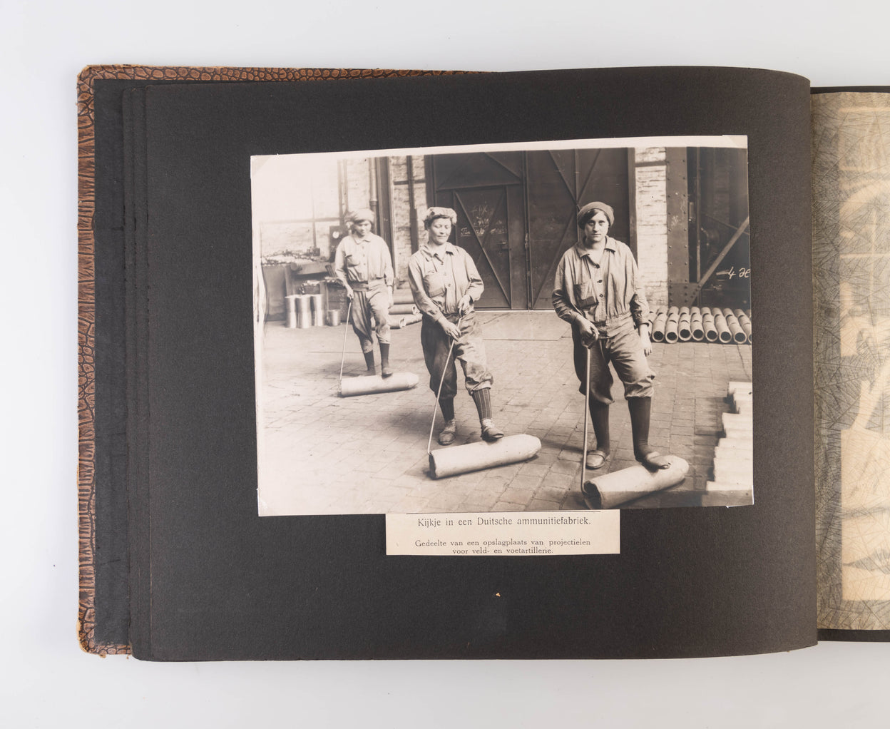 [Album of World War I photographs.]