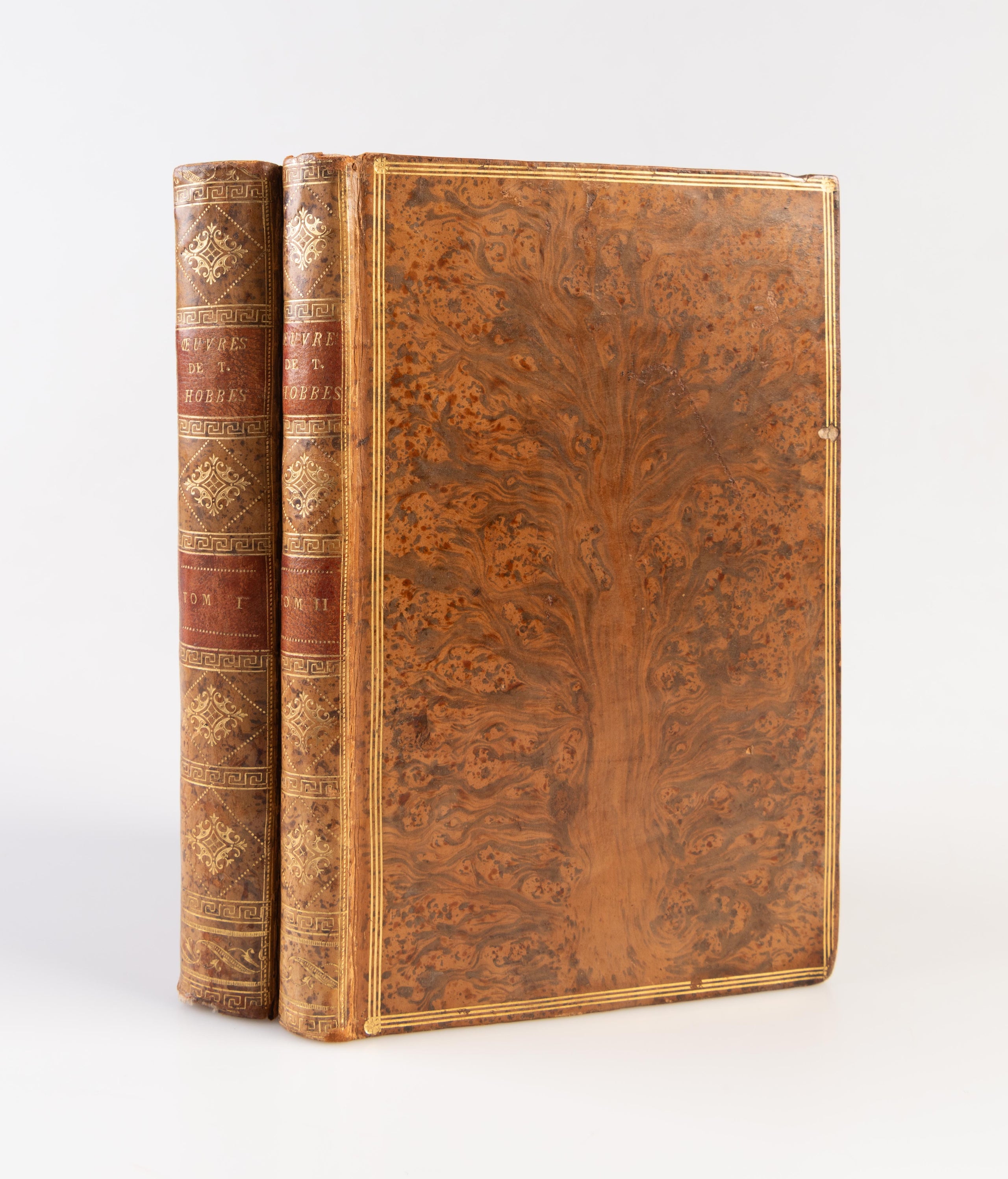 Oeuvres philosophiques et politiques de Thomas Hobbes. Tome premier, contenant les Elémens du citoyen, traduits en François, par un de ses amis. Tome second, contenant le Corps Politique & la Nature humaine.