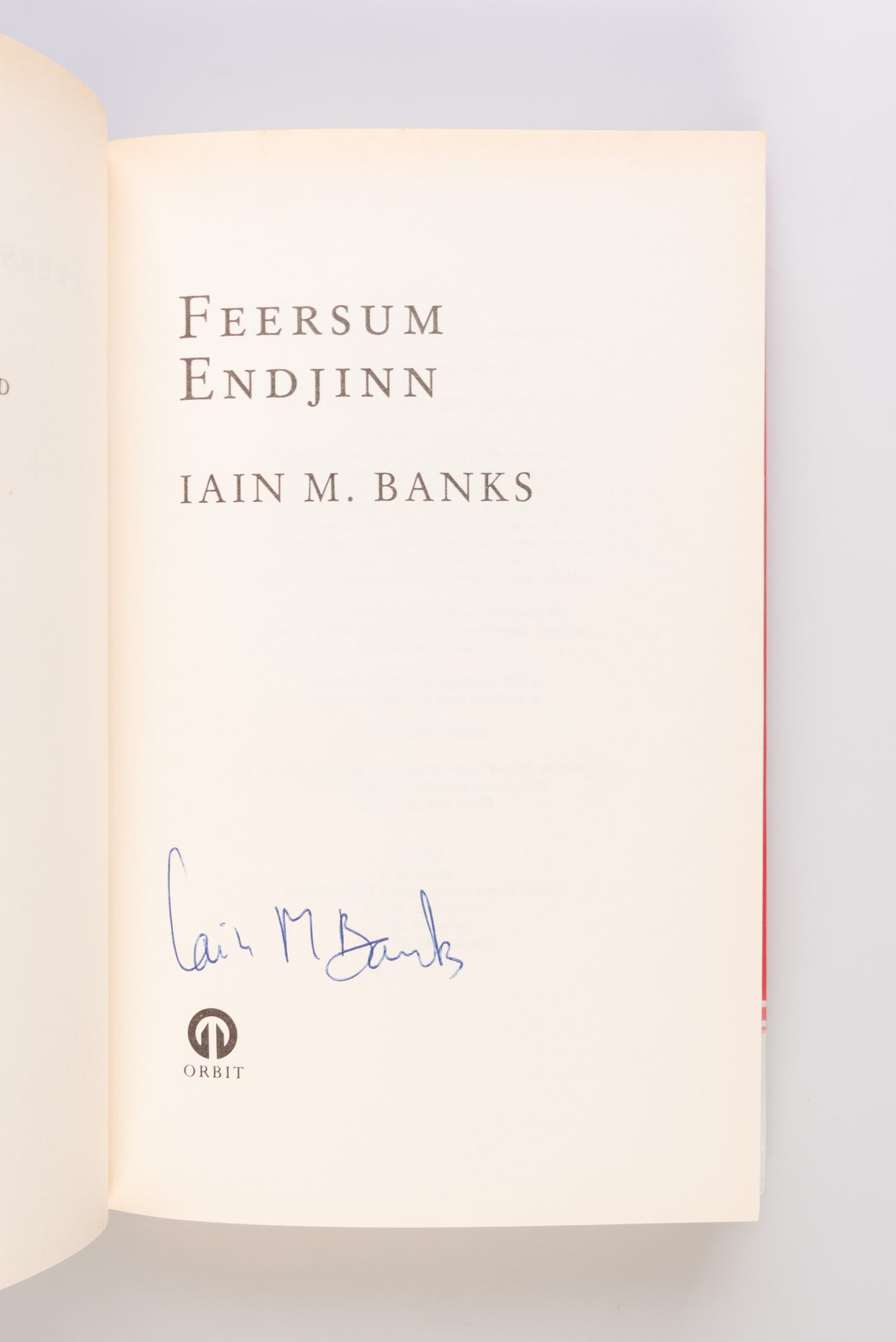 Feersum Endjinn.