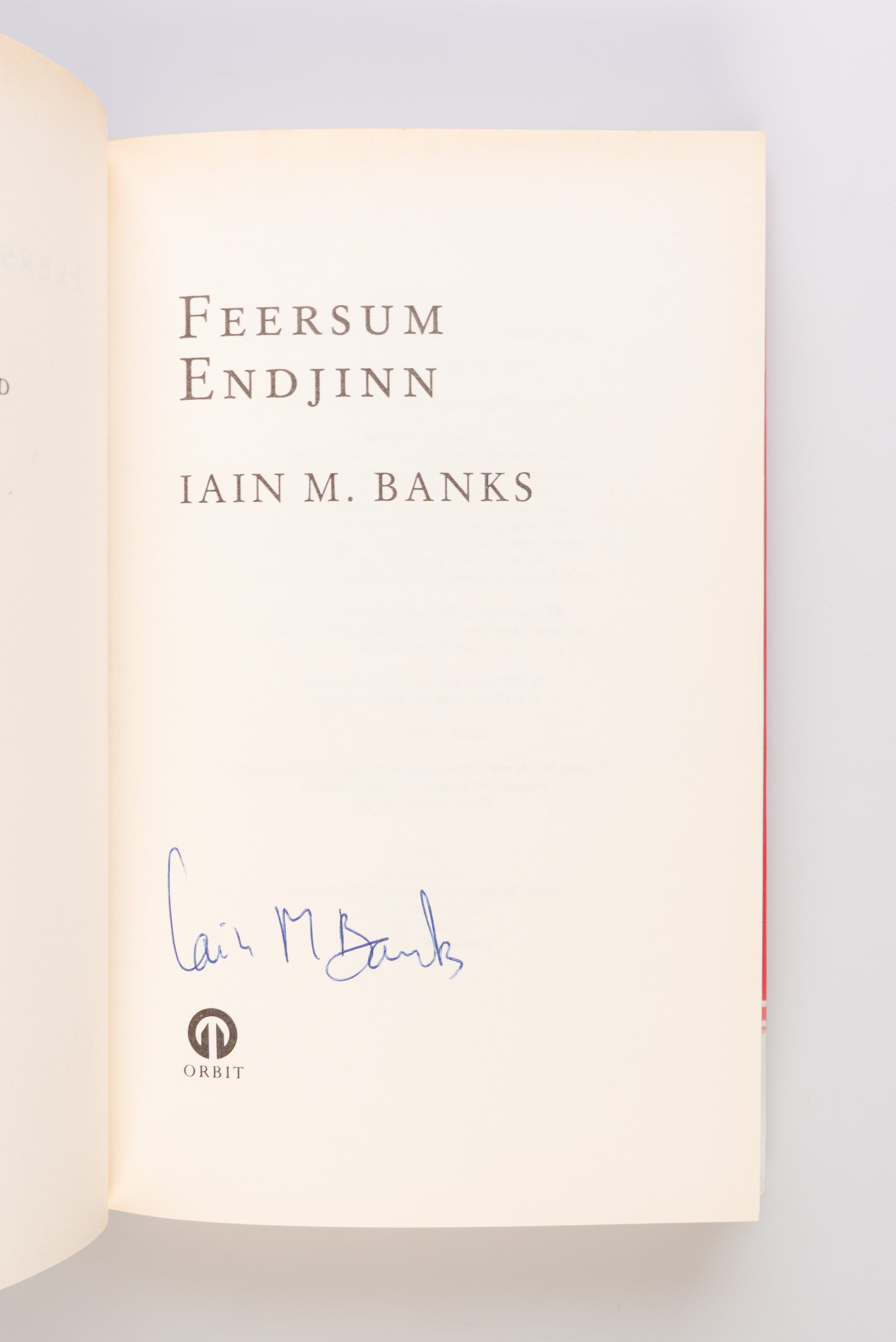 Feersum Endjinn.