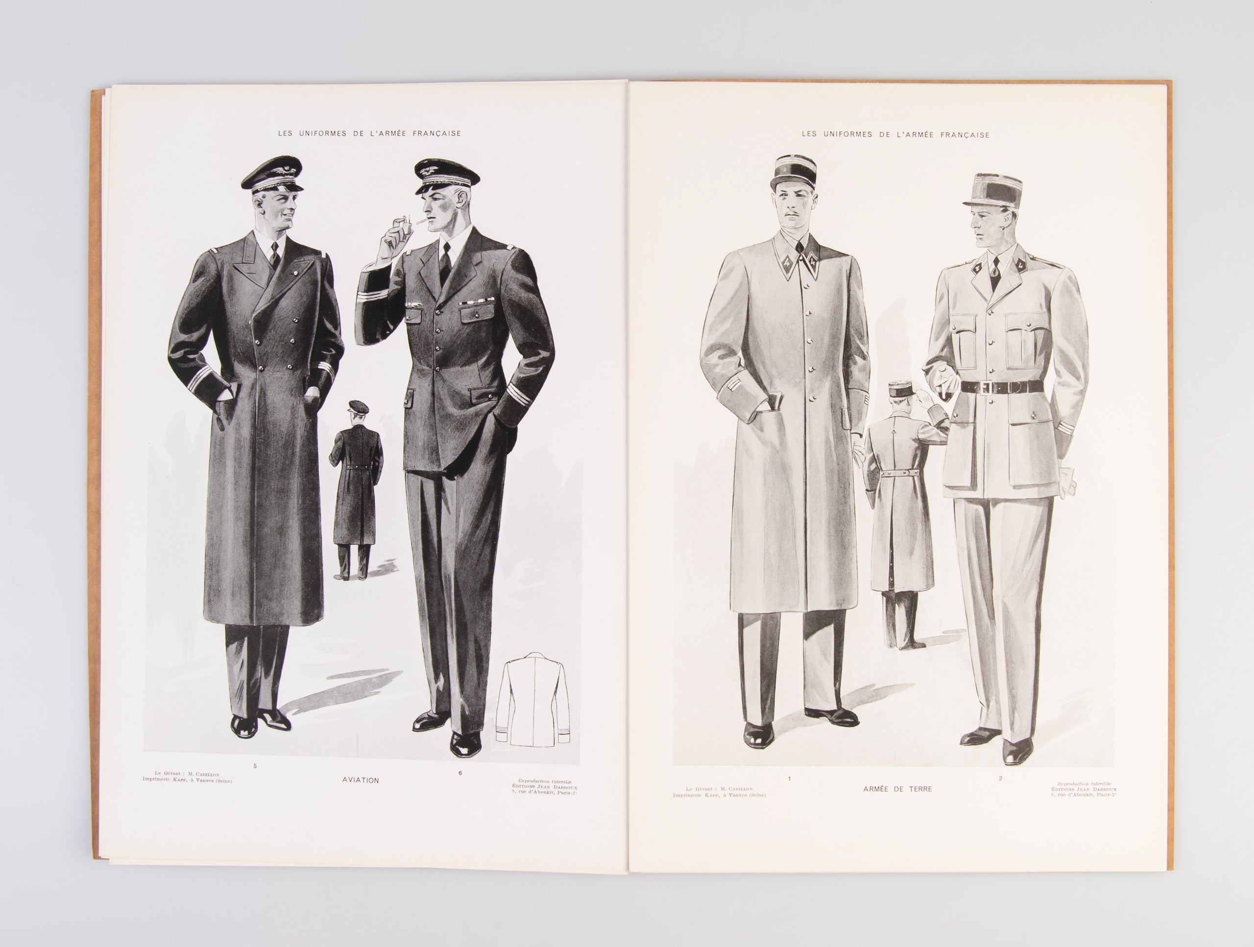 Les Uniformes de l'Armée Française.