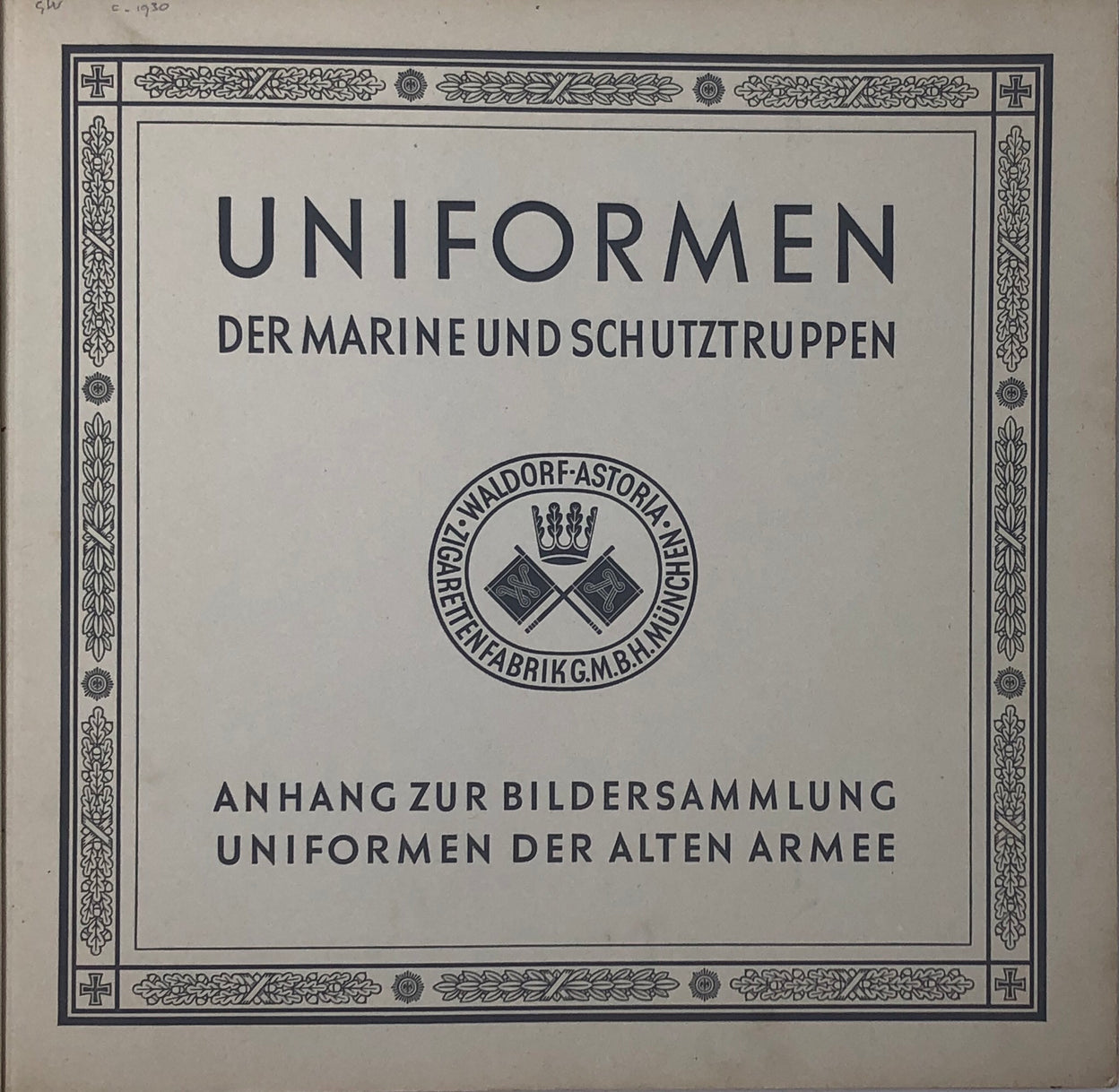 Uniformen der Marine und Schutztruppen.